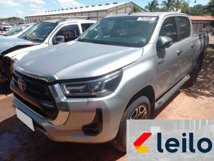 TOYOTA HILUX 21_21