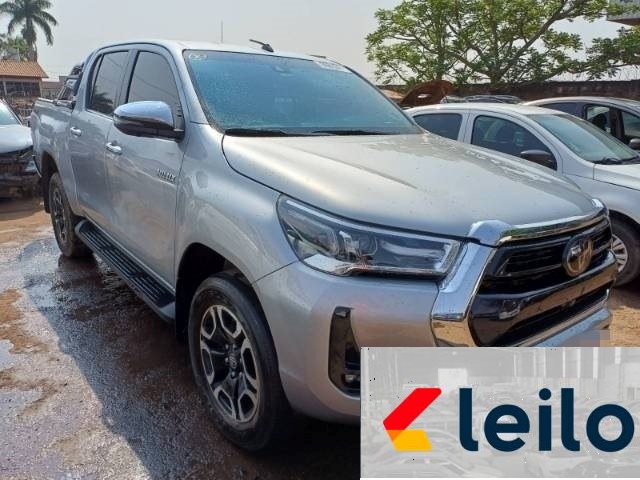 HILUX CD SRX 2.8 D-4D TURBO 2023