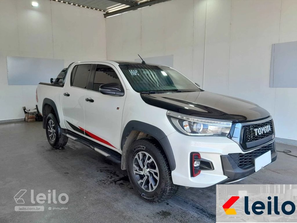 TOYOTAHILUX CABINE DUPLA GR-S A4 KG