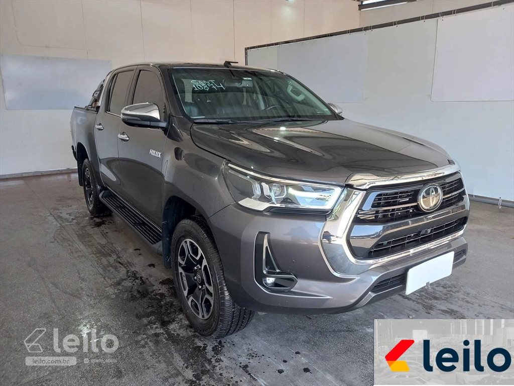 TOYOTAHILUX CD SRX A 4FD