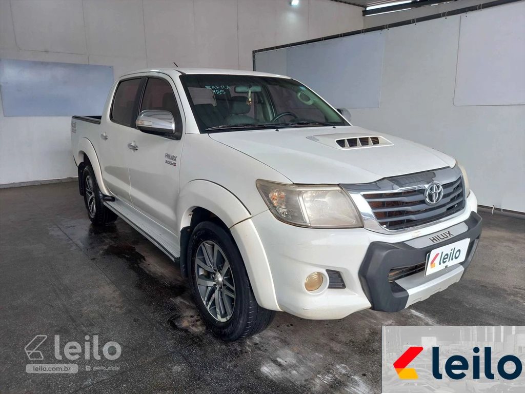 TOYOTAHILUX CD4X4 SRV